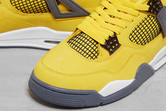 New Pics: Air Jordan 4 ‘Lightning’ Strikes with Special Packaging ...