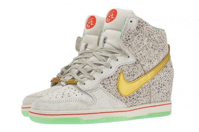 Nike Dunk Sky Hi Qs Yoth