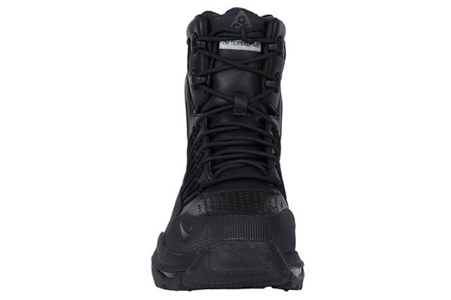 Barneys X Nike Zoom Superdome Boots Black Out Releases