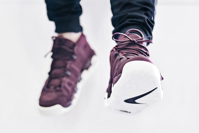 uptempo bordeaux