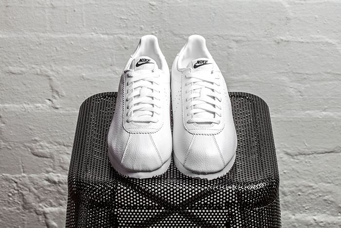 nike cortez classic leather white