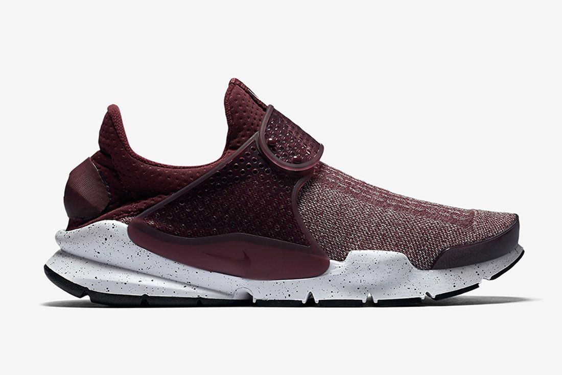 nike sock dart clearance