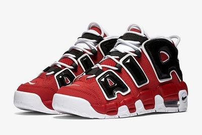 Nike Air More Uptempo Feature