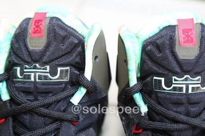 Nike Lebron Xi First Look Tongue Detail