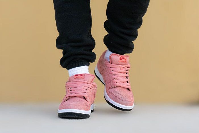 tevredenheid Dislocatie fluiten The Nike SB Dunk Low 'Pink Pig' is Filthy - Sneaker Freaker