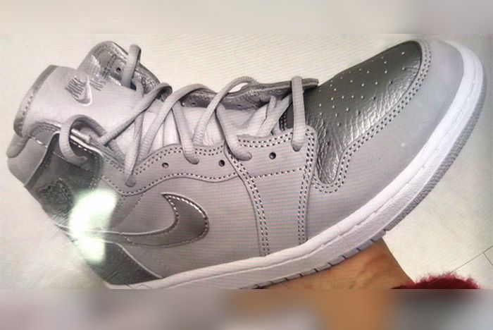 Air Jordan 1 Japan Neutral Grey Metallic Silver White 555088 029 Release Date Leak