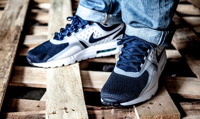 nike air max zero on feet