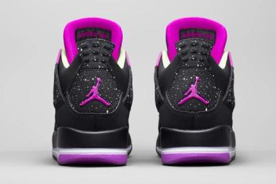 Air Jordan 4 Wmns Black Grape 3