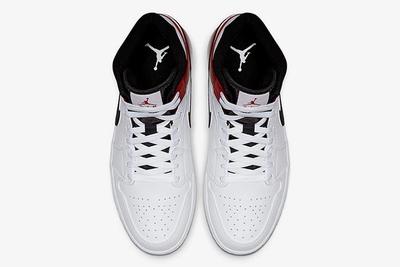 Air Jordan 1 White Black Red 554724 116 Above Shot