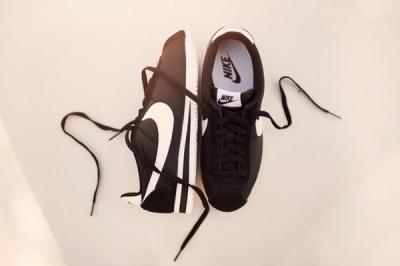 Nike Cortez Nylon Black White 1