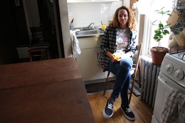 Dqm Vans Girls Photo Shoot Kitchen Low Top 1