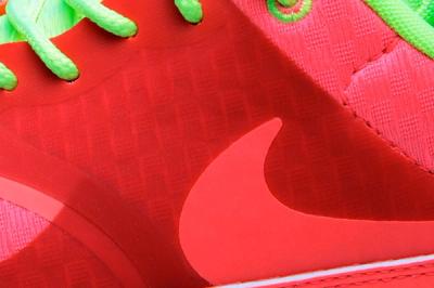 Nike Air Max Thea Woven Qs Pack Atmoic Red 3