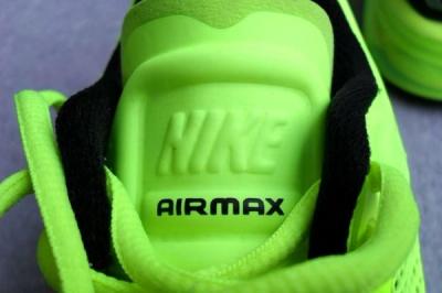 Nike Air Max 2013 Volt Tongue Detail 1