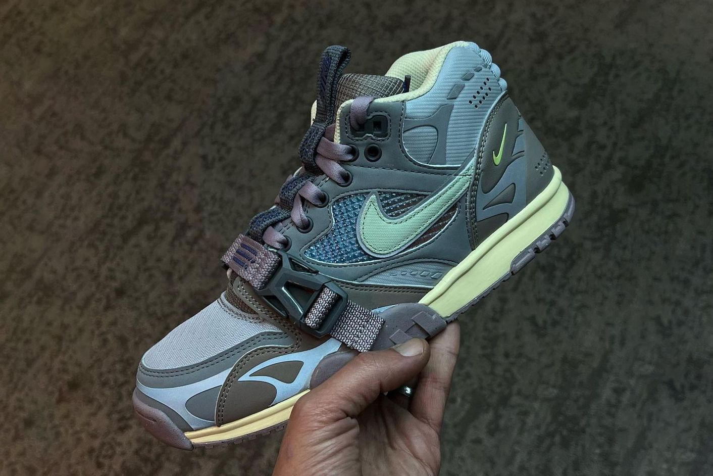 Official Images: Nike Air Trainer 1 SP 'Honeydew' DH7338-002