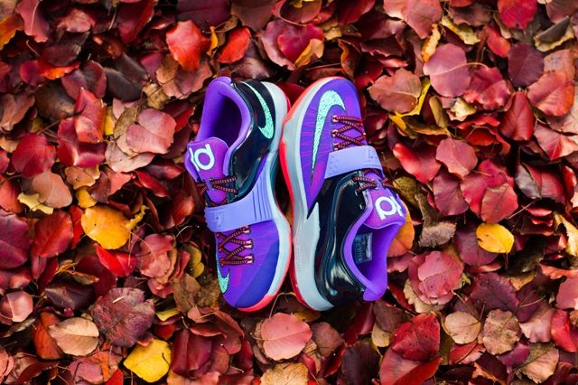 kd 7 purple lightning