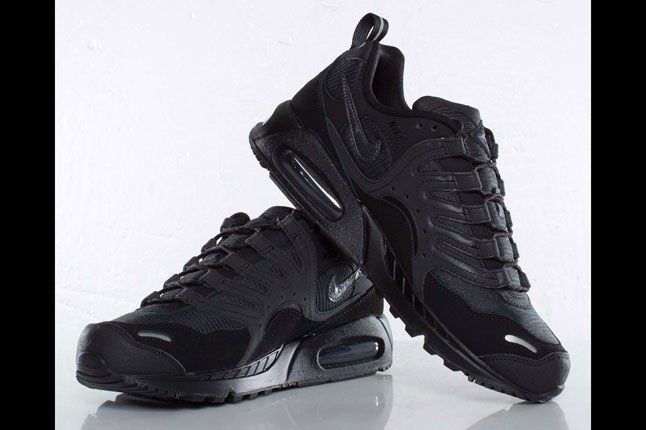 Nike Air Max Humara (Stealth) - Sneaker Freaker