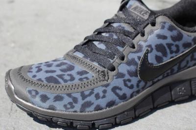 Nike Free 5 0 V4 Leopard Pack Black Quater 1