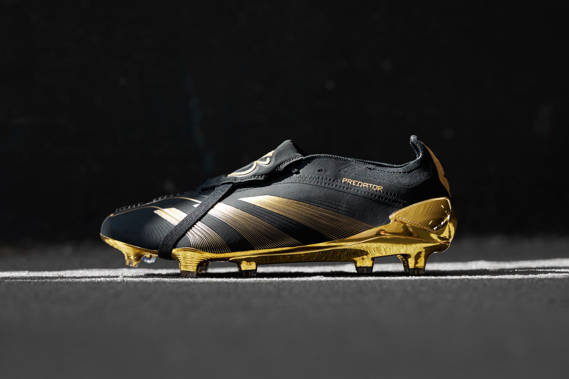 Adidas predator gold and black shops