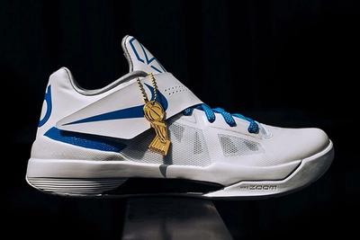 Nike Kd 4 White Blue Art Of A Champion 1