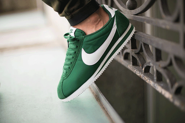 Nike Cortez Gorge Green 2