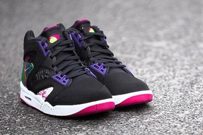 Nike Air Tech Challenge Hybrid Rev Pink Perspective