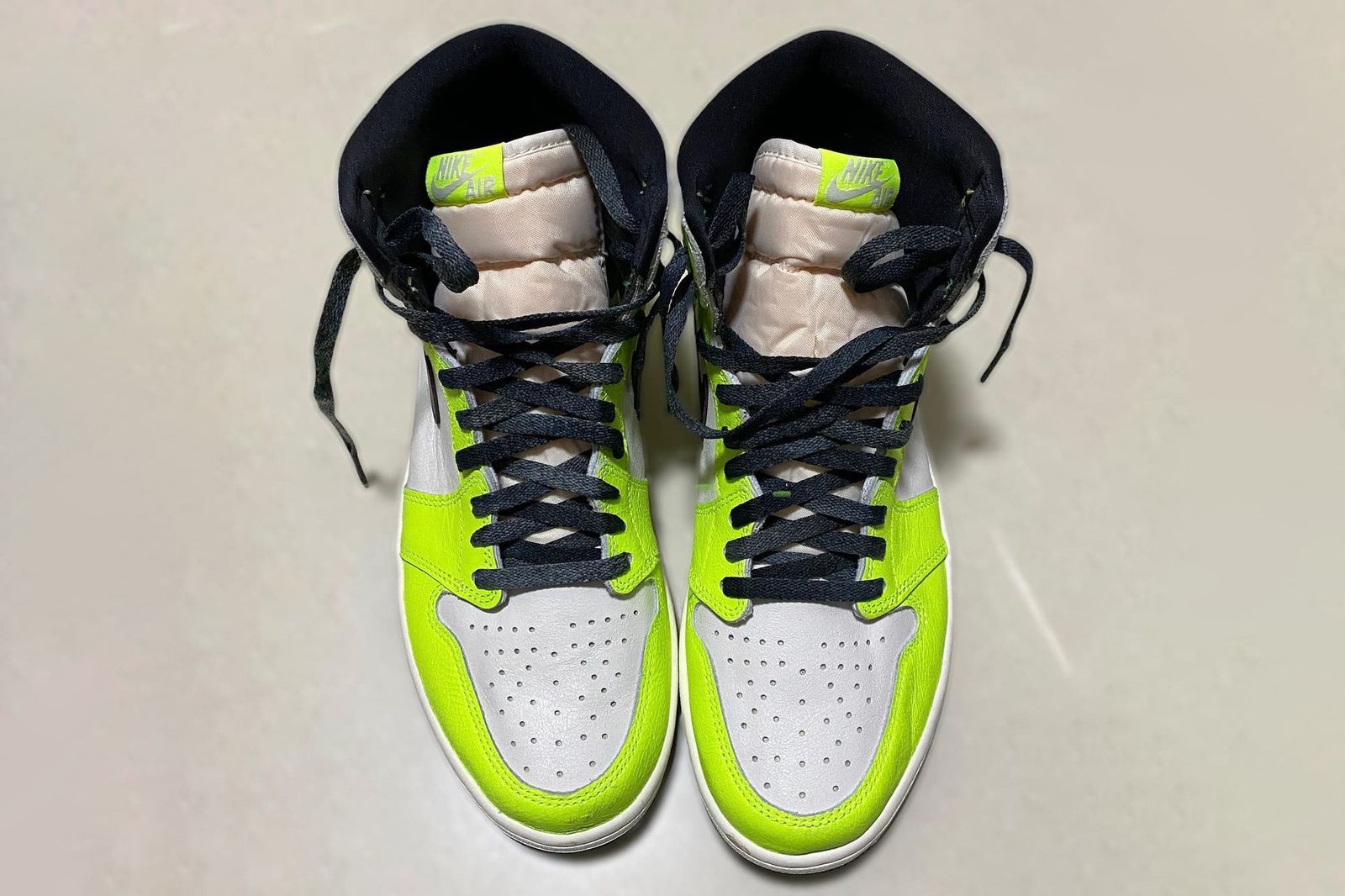 volt air jordan