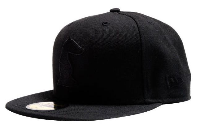 Akomplice New Era Rook 1