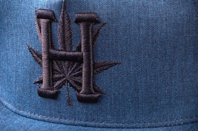 Huf Snoop Snapback Blue Detail 1