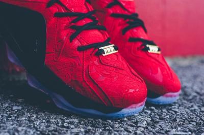 Nike Lebron 12 Ext Red Paisley 1