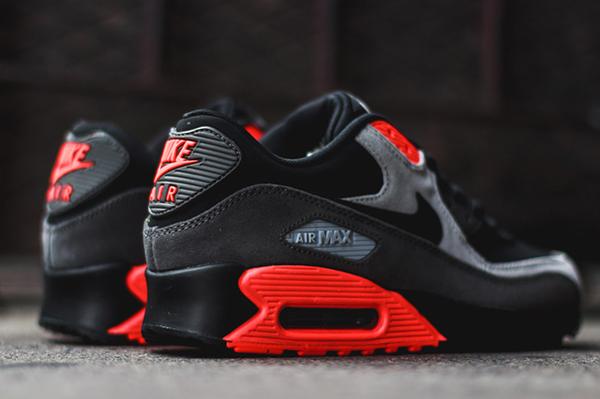 Nike Air Max 90 (Ash/Total Crimson) - Releases