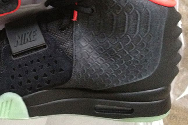 Nike Air Yeezy 2 Up Close Look 07 1
