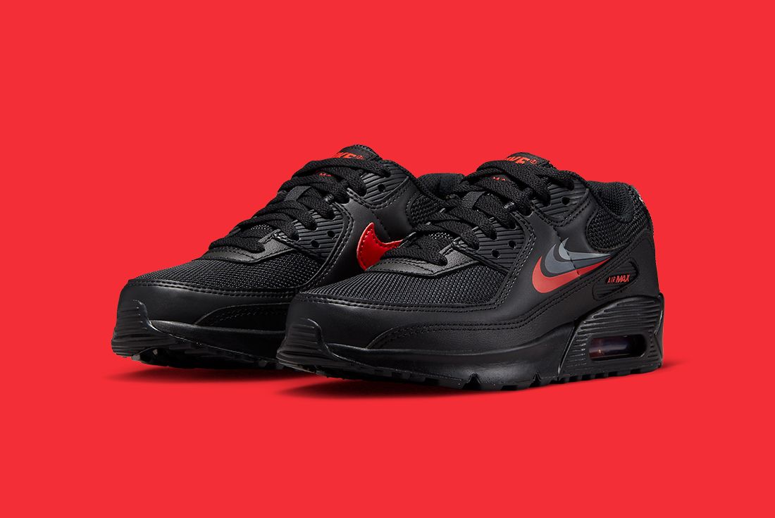 Appartement Wiskundig gordijn Nike Bless the Air Max 90 With a Triple Swoosh - Sneaker Freaker