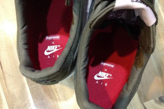Supreme X Nike Air Force 1 Low Olive Innersoles 1