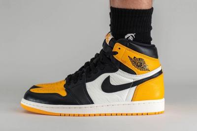 Air Jordan 1 'Yellow Toe'