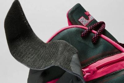 Nike Zoom Soldier 8 Black Pink 5