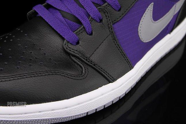 Jordan 1 Swoosh 1