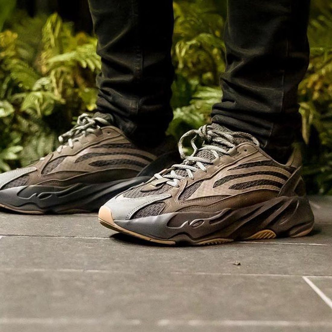 rulle Evne kamera Here's How People Are Styling the Yeezy 700 'Geode' - Sneaker Freaker