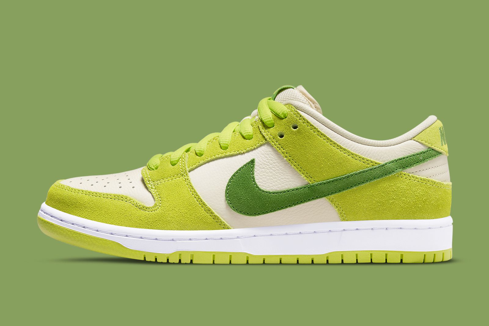 Official Images Nike Sb Dunk Low Green Apple Sneaker Freaker