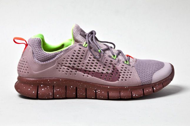 Nike Free Powerlines 2 Diffused Taupe Profile 1
