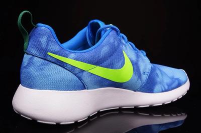 Nike Roshe Run Blue Marble 3