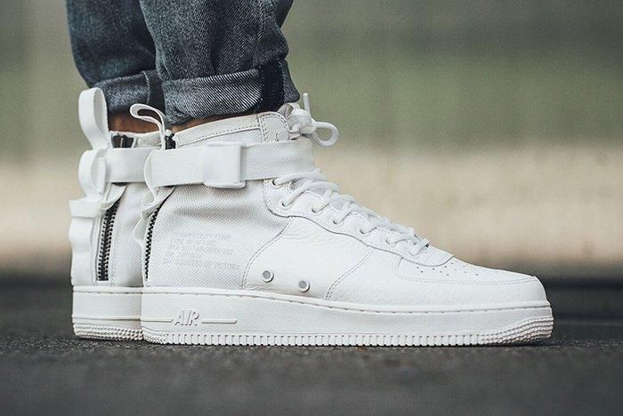 Nike Sf Air Force 1 Mid Triple Ivoryfeature