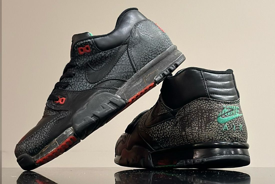 nike air trainer 1 low st black safari