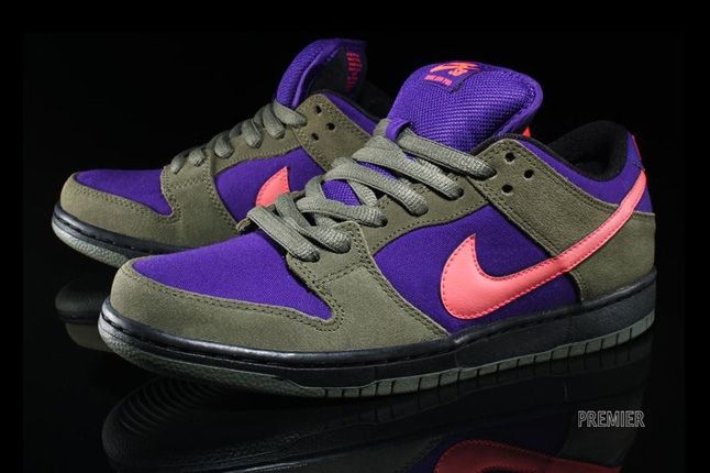 nike dunk sb low olive atomic red