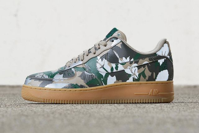 nike air force camo reflective