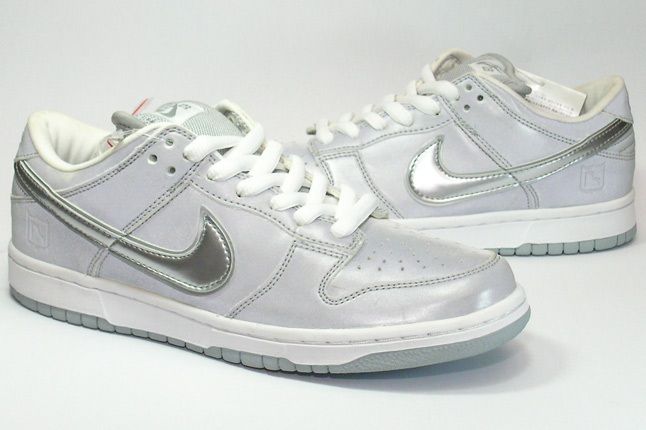 Nike Dunk Sample Medicom 1 Pair 1 1