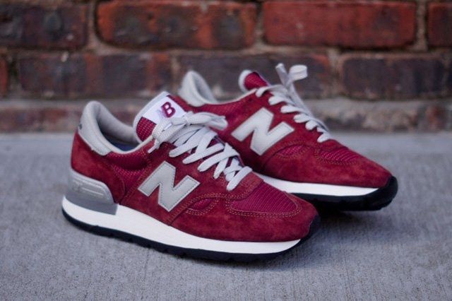 Burgundy new balance store 990