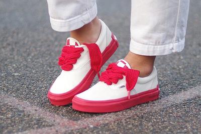 Vans Year Of The Pig X Purlicue Era Marshmallow Racing Red Image1