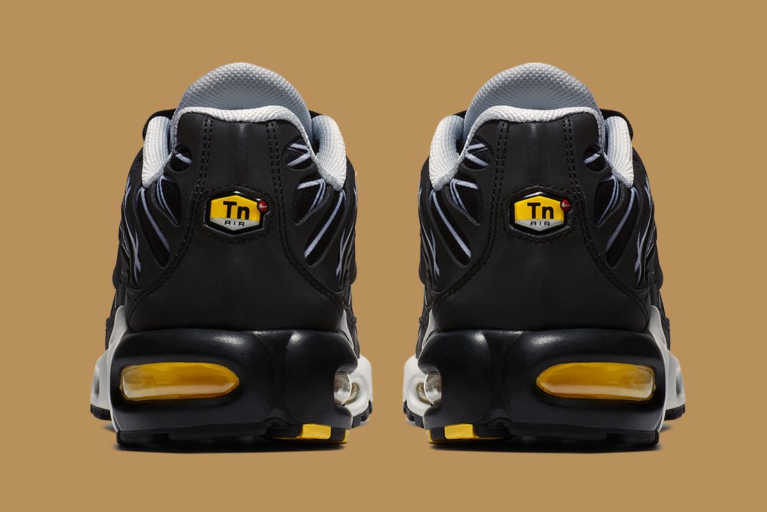 air max plus before the bite