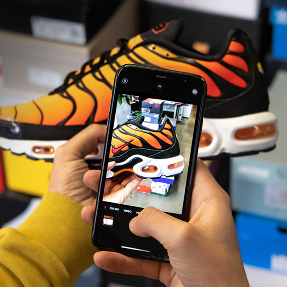 Zilver compact Moreel onderwijs Great Apps for Checking the Legitimacy of Sneakers - Sneaker Freaker