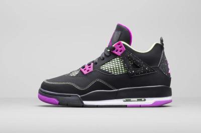 Air Jordan 4 Wmns Black Grape 2